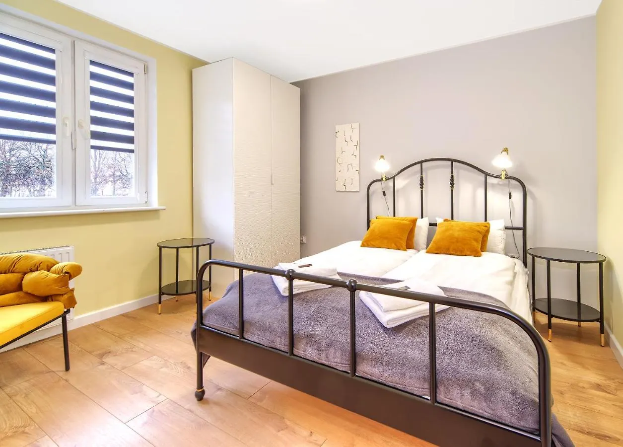Platinium Baltic Apartment contacts